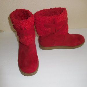 GBG LOS ANGLES  RED FAUX SUEDE BOOTS